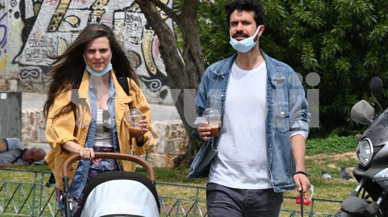 Ο Ορφέας Αυγουστίδης με τη σύντροφό του, Γεωργία