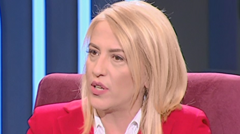 Ρένα Δούρου 