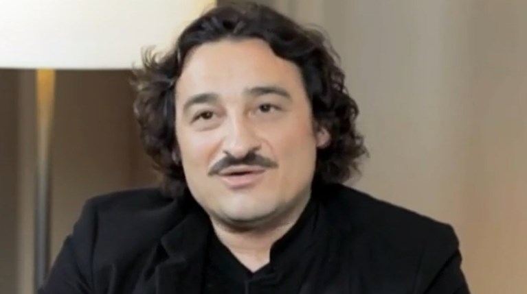 Βασίλης Χαραλαμπόπουλος