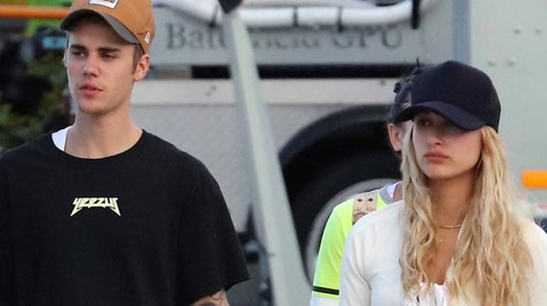 Justin Bieber και Hilaria Baldwin r
