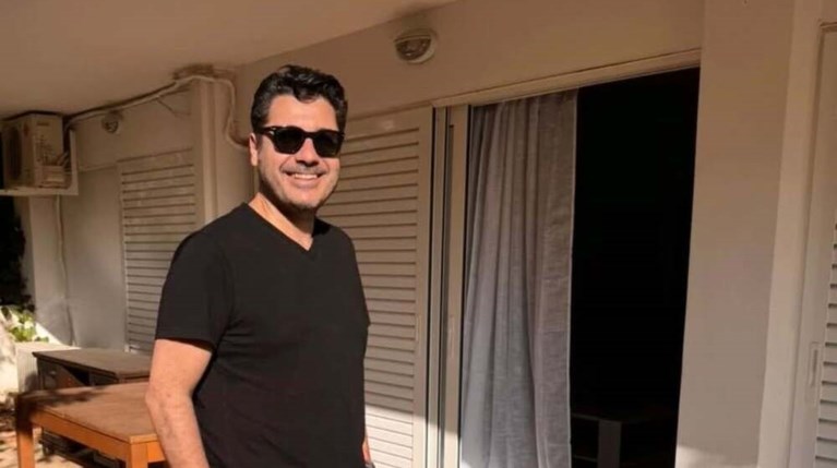 Λάμπρος Κωνσταντάρας