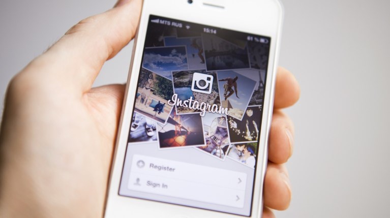 Instagram 