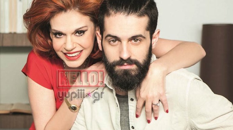 Η Πολύνα Γκιωνάκη με τον γιο της, Λευτέρη Παπανικολάου (1)