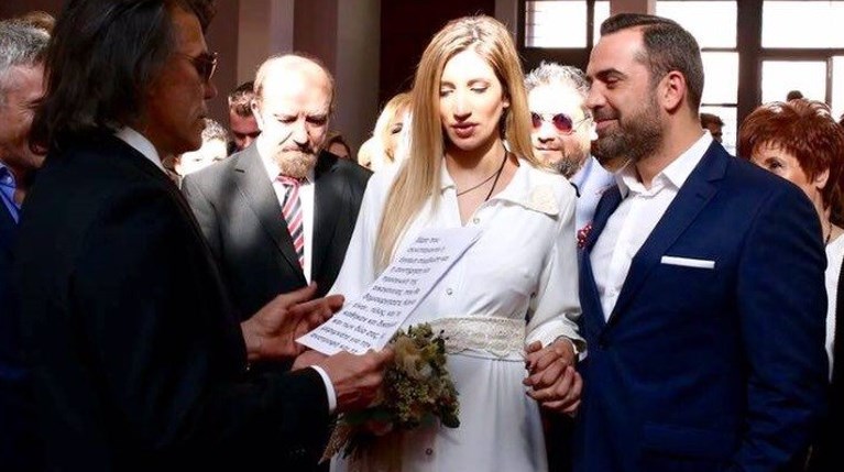 Στέφανος Κωνσταντινίδης - Το άλμπουμ του γάμου του (1)