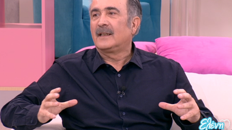 Ο Λάκης Λαζόπουλος Στην Ελένη Μενεγάκη