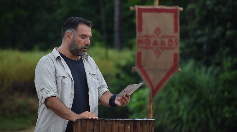 Nomads Γρηγόρης Αρναούτογλου (1)