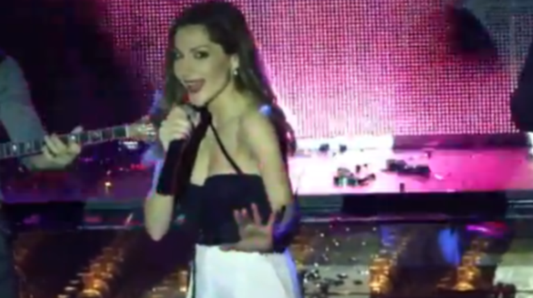 Δέσποινα Βανδή DC - R