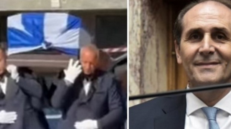 Απόστολος Βεσυρόπουλος