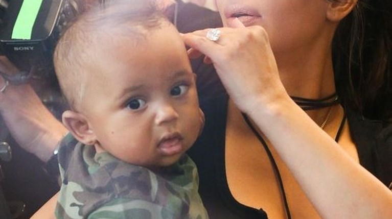 Saint West (1)