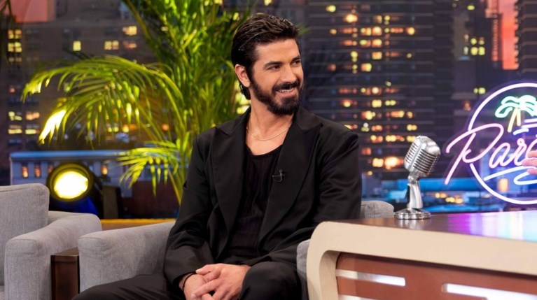 Ο Δημήτρης Γκοτσόπουλος στο The 2night Show