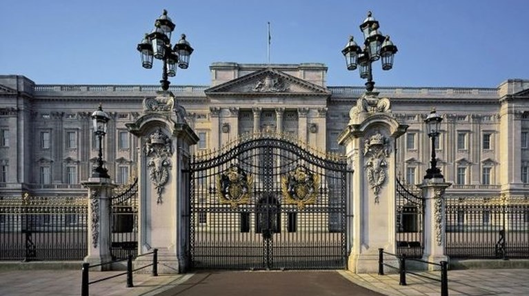 Buckingham r