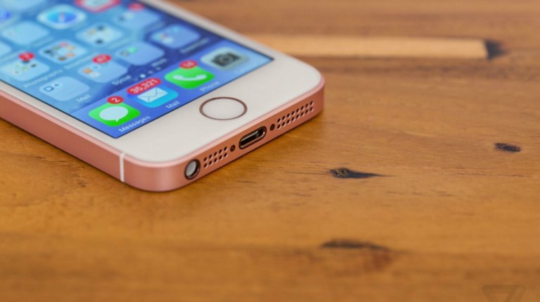 iPhone 6 SE
