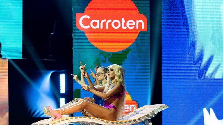 07. Carroten @ MadVMA 2018 _ Tamta on stage