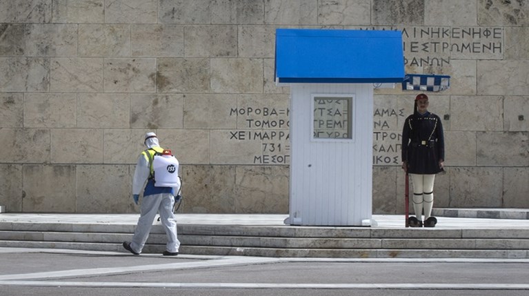 Βουλή Κορονοϊός