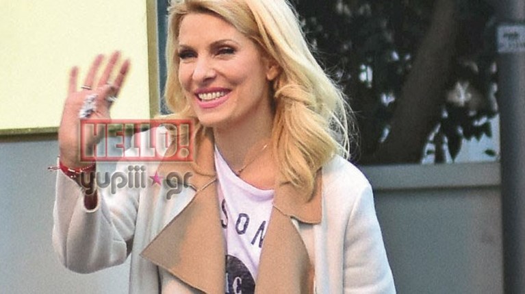 Hello - Ελένη Μενεγάκη (4) copy