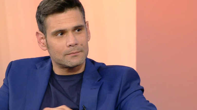 Δημήτρης Ουγγαρέζος στον Νίκο Μουτσινά