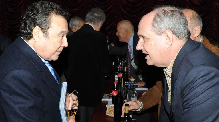 Τόλης Βοσκόπουλος Τέρενς Κουίκ