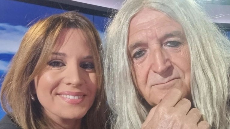 Νίκος Καρβέλας×Νίκη Λυμπεράκη