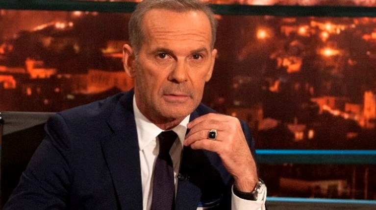 Βράδυ Με Τον Πέτρο Κωστόπουλο R