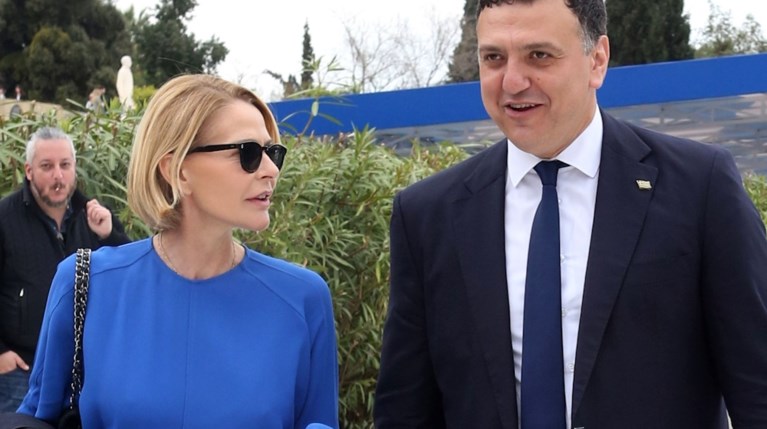 Τζένη Μπαλατσινού