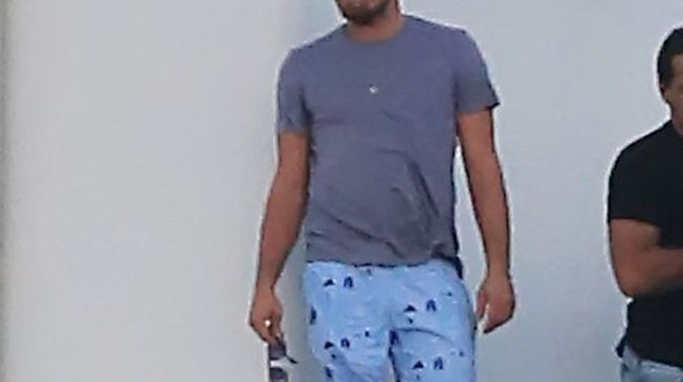 Ο Leonardo DiCaprio με το μαγιό της Vilebrequin (1)