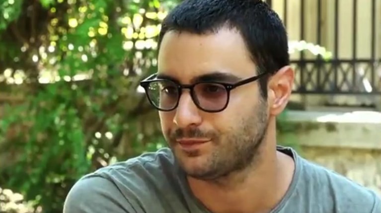 Ίαν Στρατής