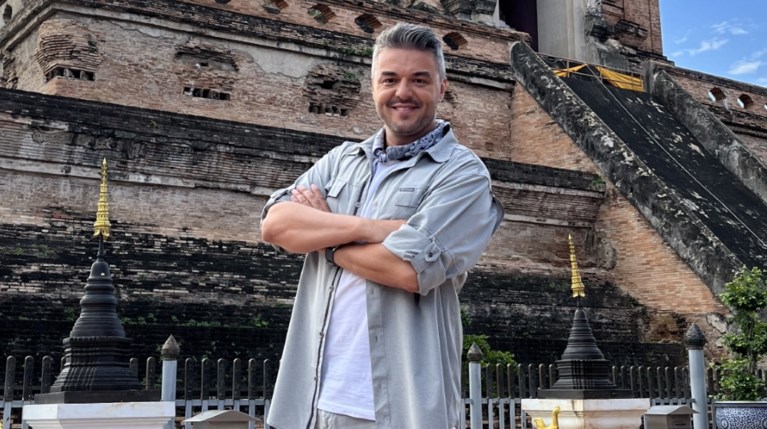 Asia Express Πέτρος Πολυχρονίδης