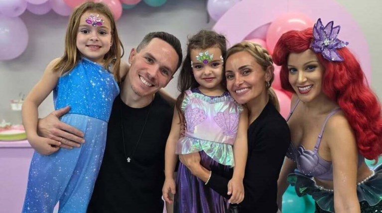 Λευτέρης Πετρούνιας