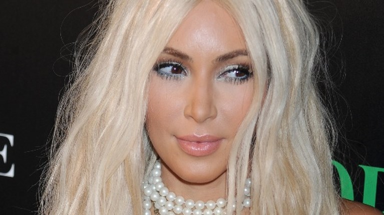 Κιμ Καρντάσιαν Ξανθιά