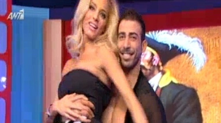 Δούκισσα Νομικού- ο σέξι χορός στο ΟΛΑ