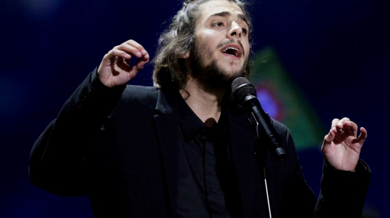 Salvador Sobral R