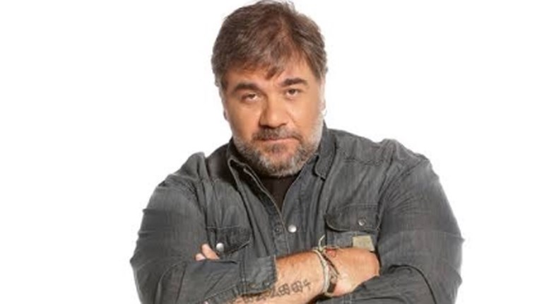 Δημήτρης Σταρόβας