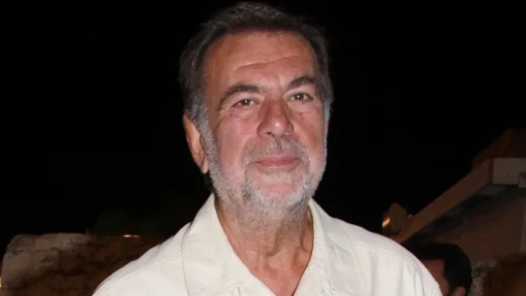 Λάκης Κομνηνός