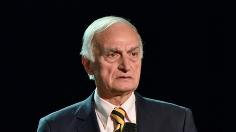 ΜΑΝΩΛΗΣ ΜΑΥΡΟΜΜΑΤΗΣ