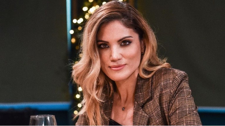 Μαίρη Συνατσάκη Rnew