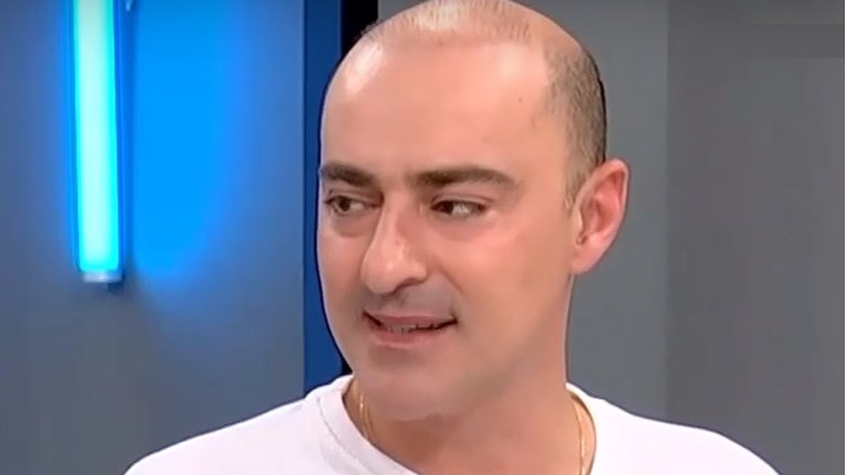 Θανάσης Αλευράς