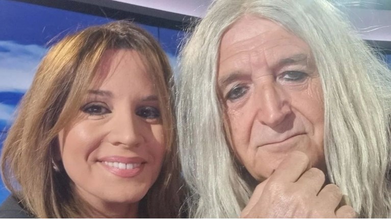 Νίκος Καρβέλας×Νίκη Λυμπεράκη