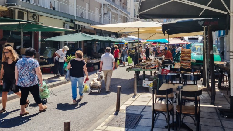 Κορονοϊός λαϊκή αγορά / iStock