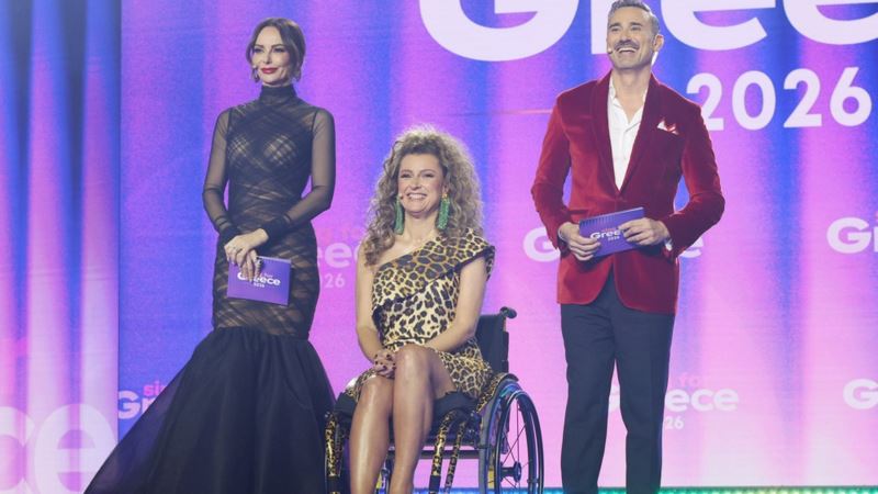 Sing For Greece | Η μουσική έναρξη με την Klavdia και η αναφορά στη νίκη της Έλενας Παπαρίζου